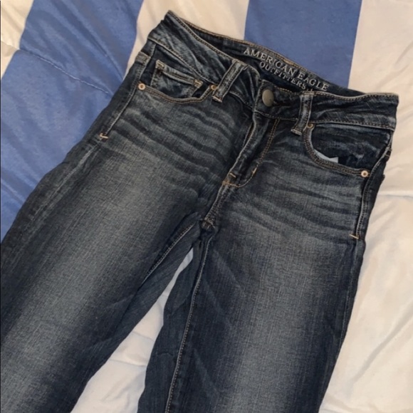 American Eagle Dark wash super super stretch jeans - Picture 1 of 4